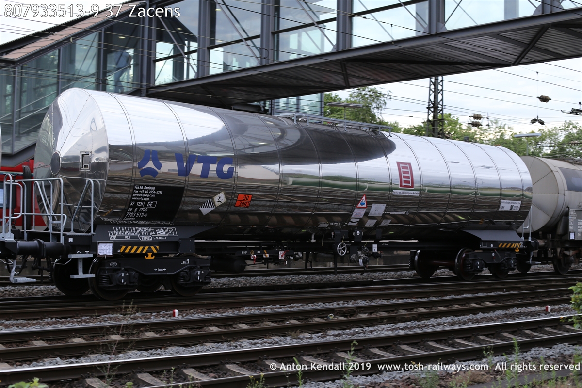 807933513-9_37 Zacens.JPG